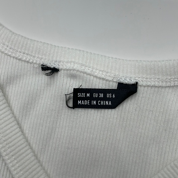 White Ribbed Cropped Tank Top - Picture 11 of 13